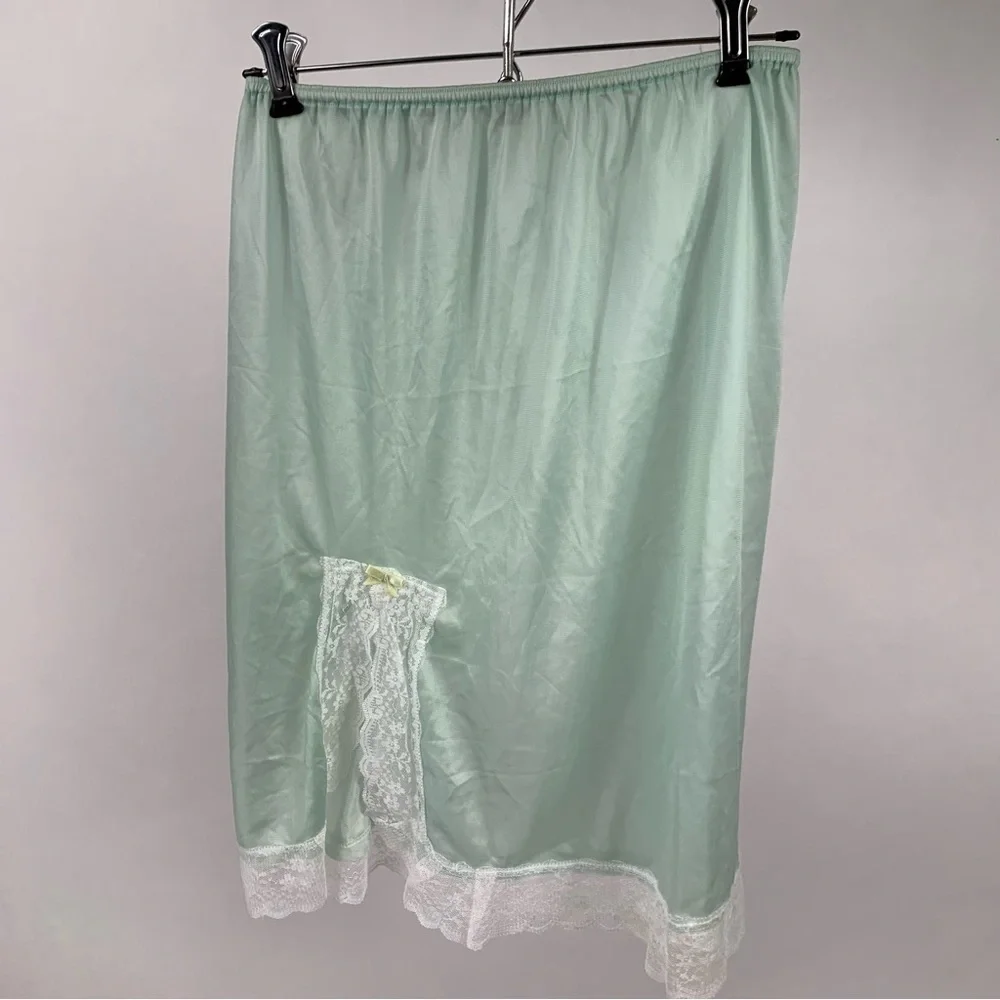 Vintage Seafoam Mint Lace Trimmed Lingerie Skirt Slip Small - Picture 2 of 7